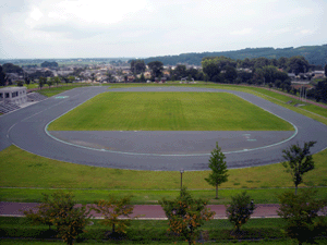 陸上競技場兼サッカー場